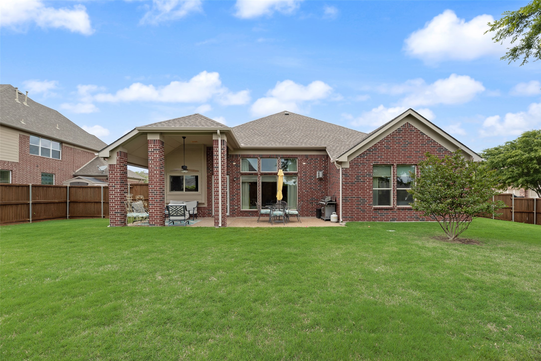 3001 Leesa Drive