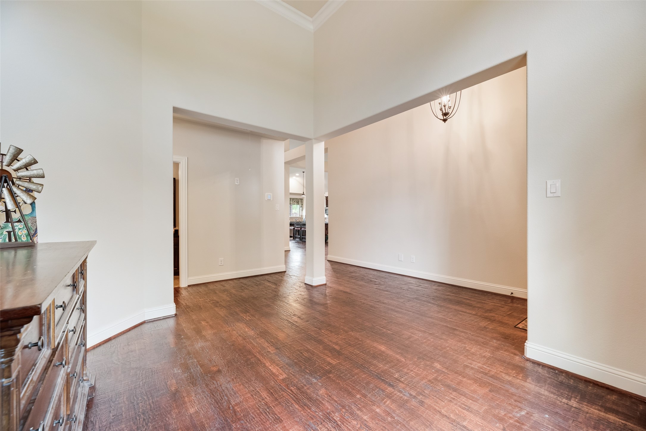 3001 Leesa Drive