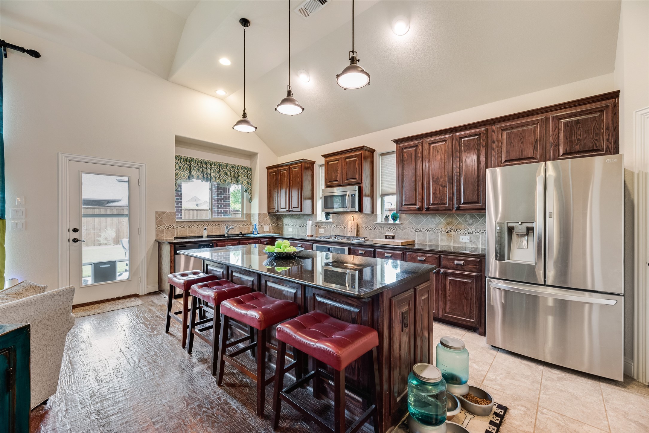 3001 Leesa Drive