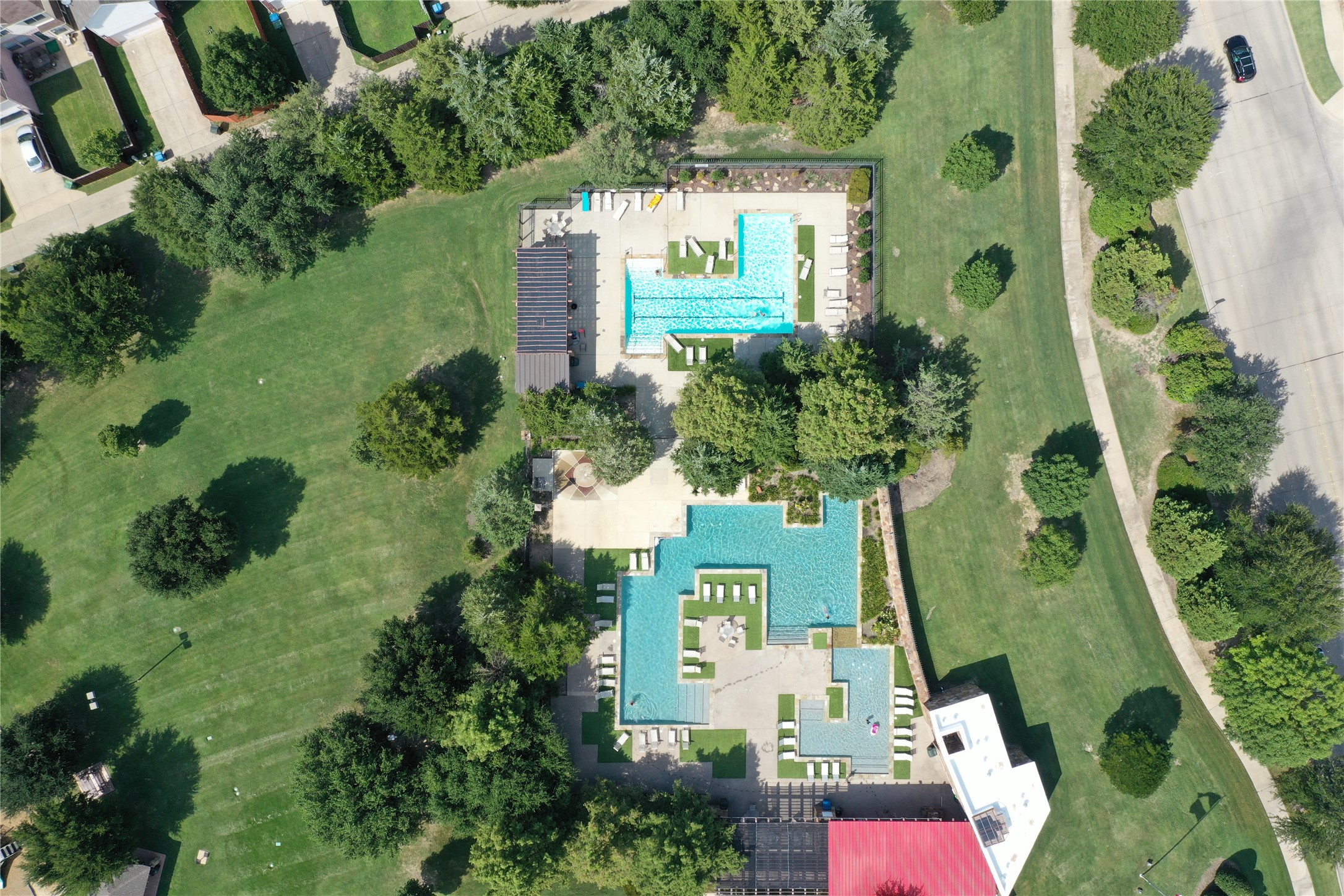 5621 Phoenix Drive
