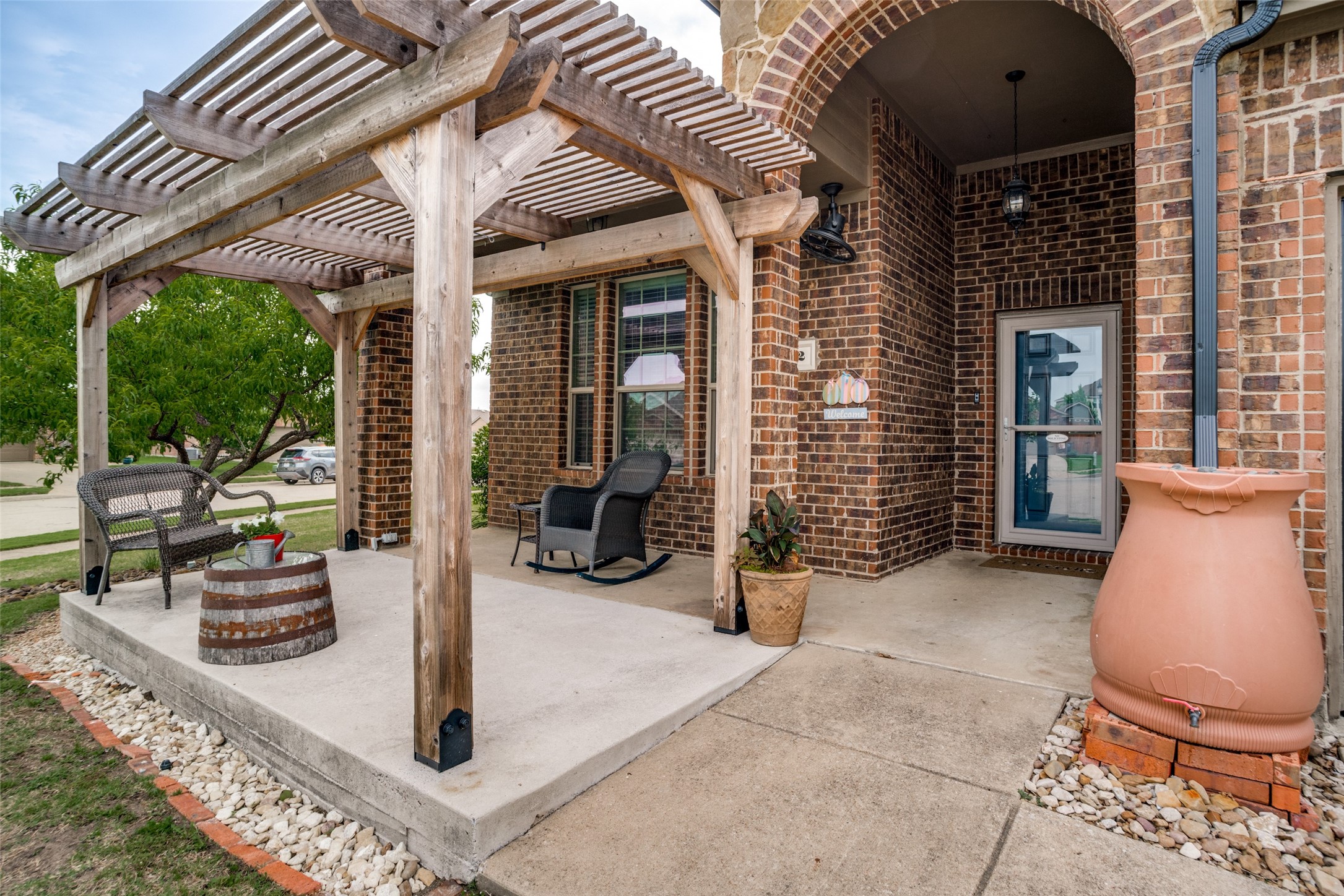 612 W Grove Circle