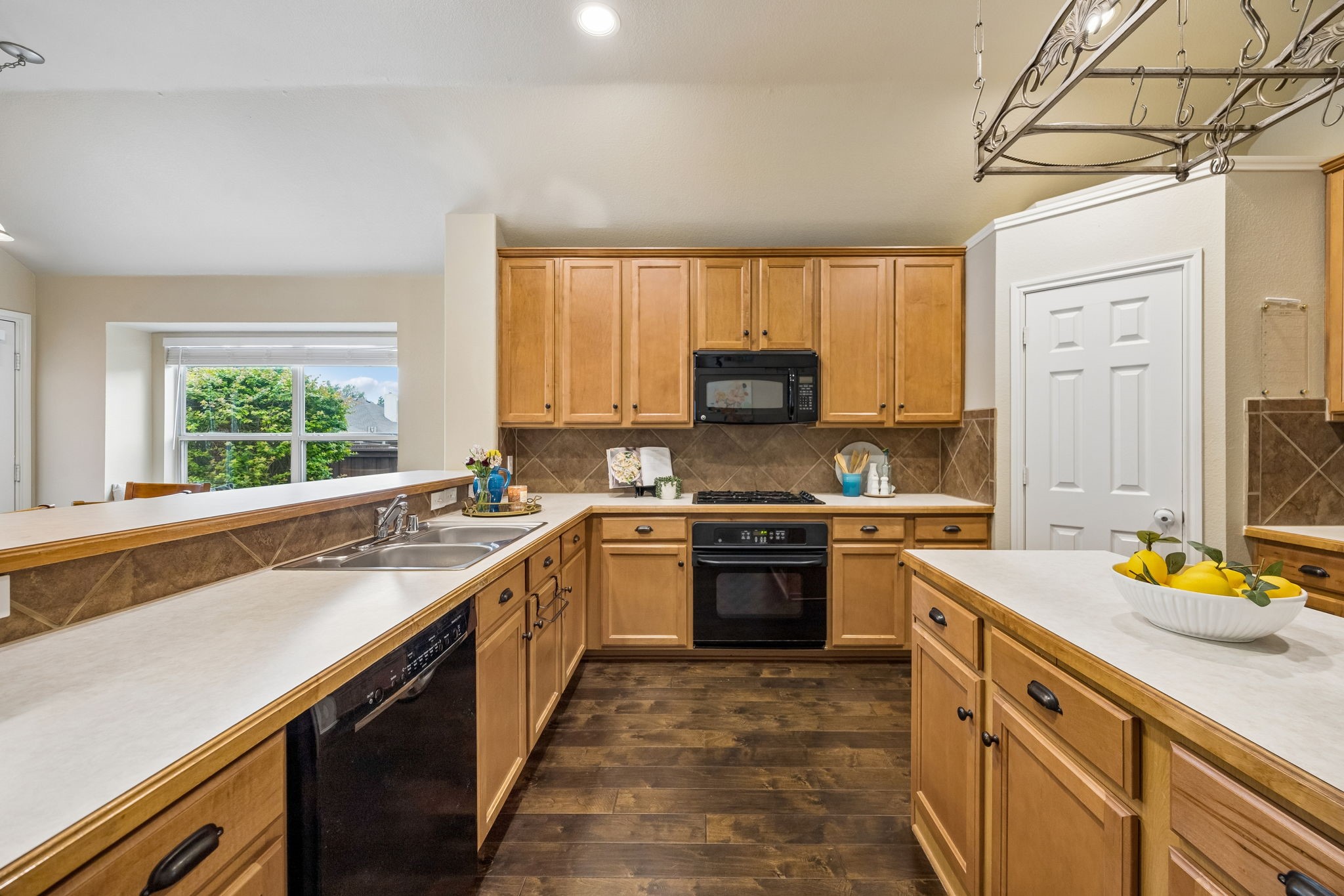 11523 Henderson Drive