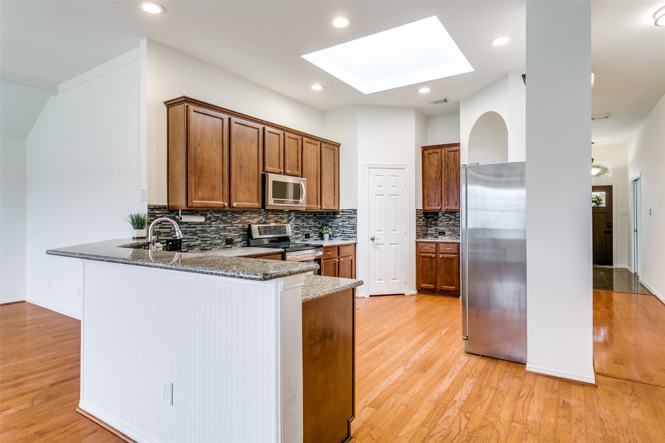 1220 Shady Elm Lane