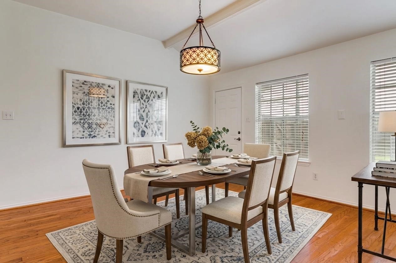 1220 Shady Elm Lane