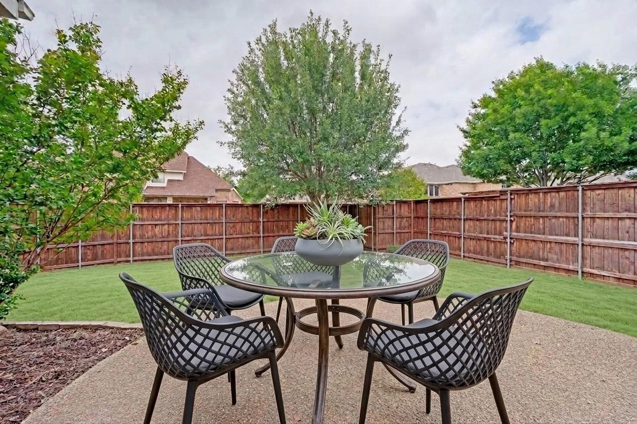 10172 Bowling Green Drive