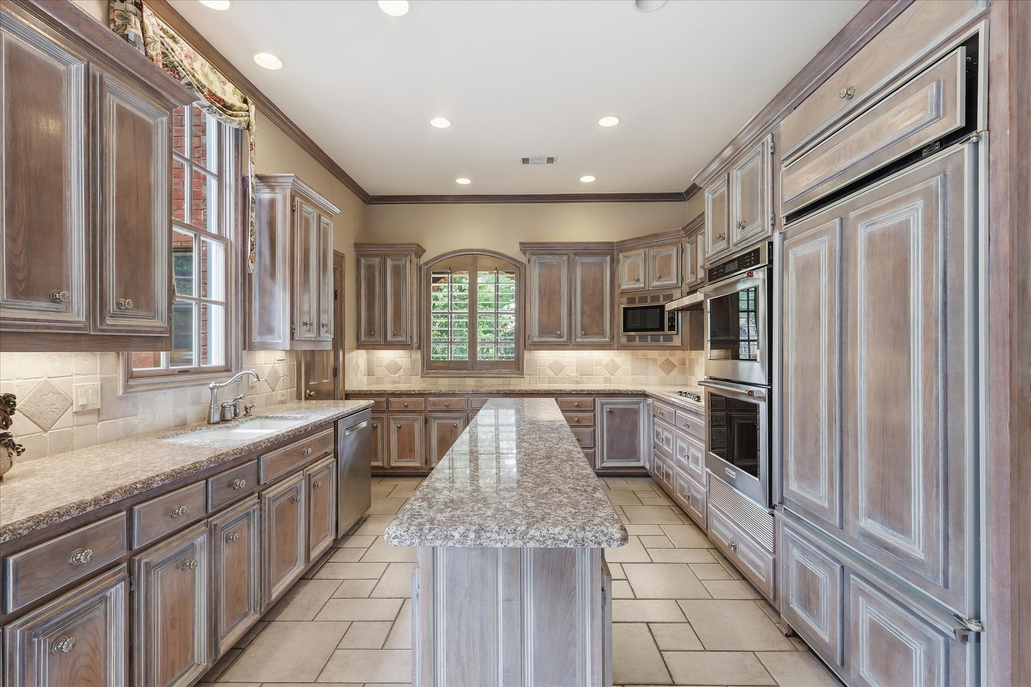 4823 Spyglass Drive
