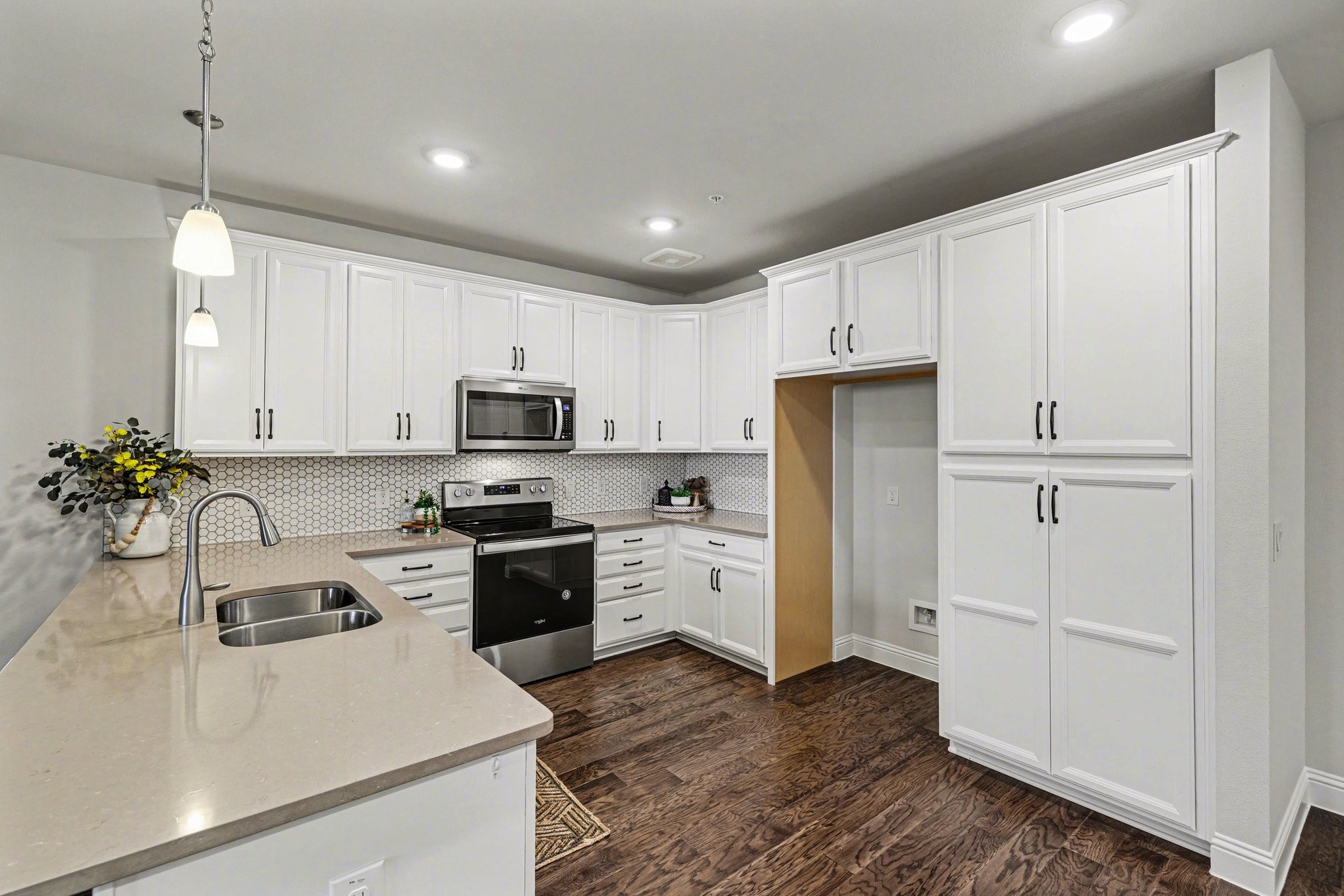 1735 Wittington Place 3402