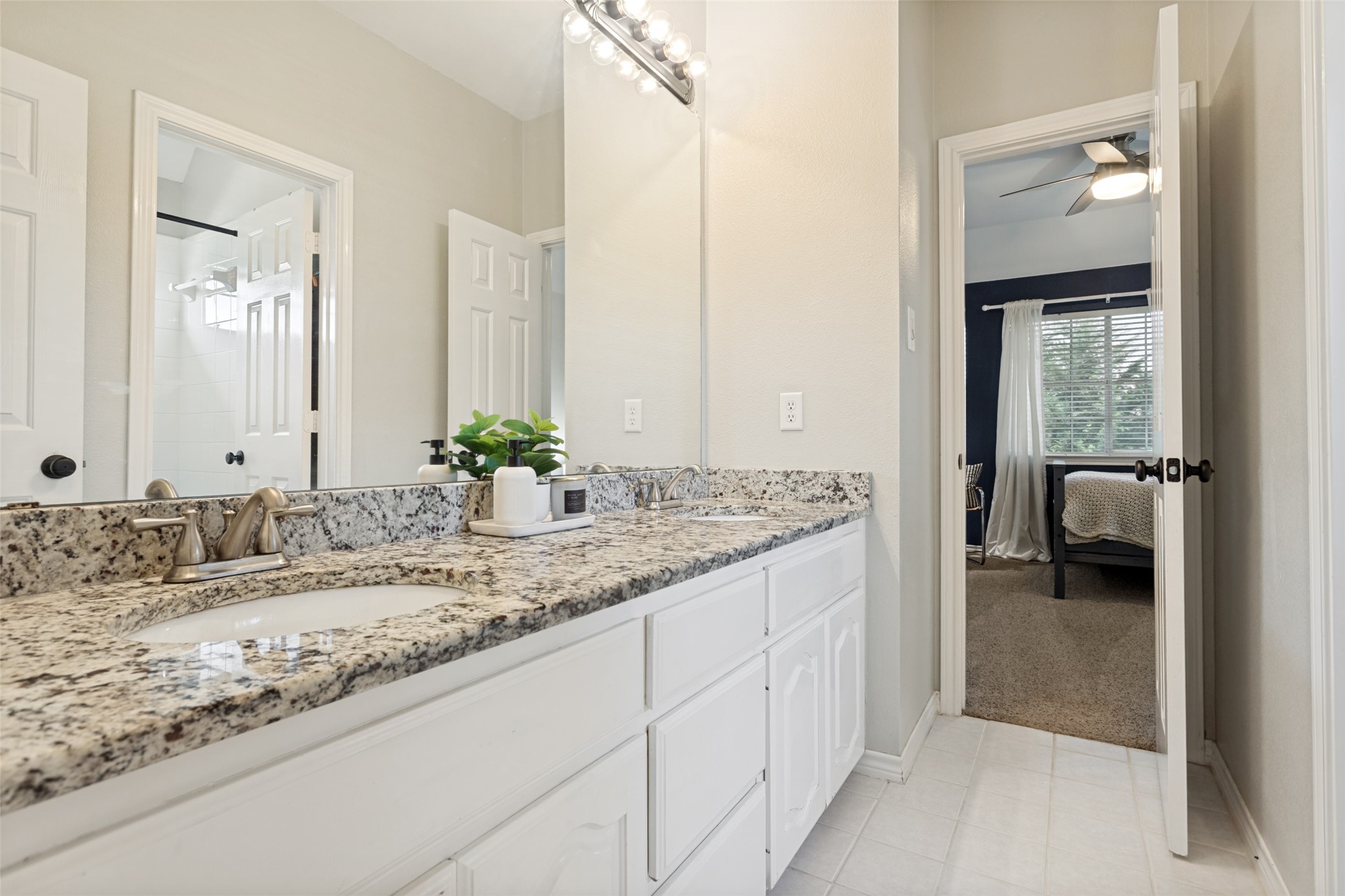 2900 Greenview Drive