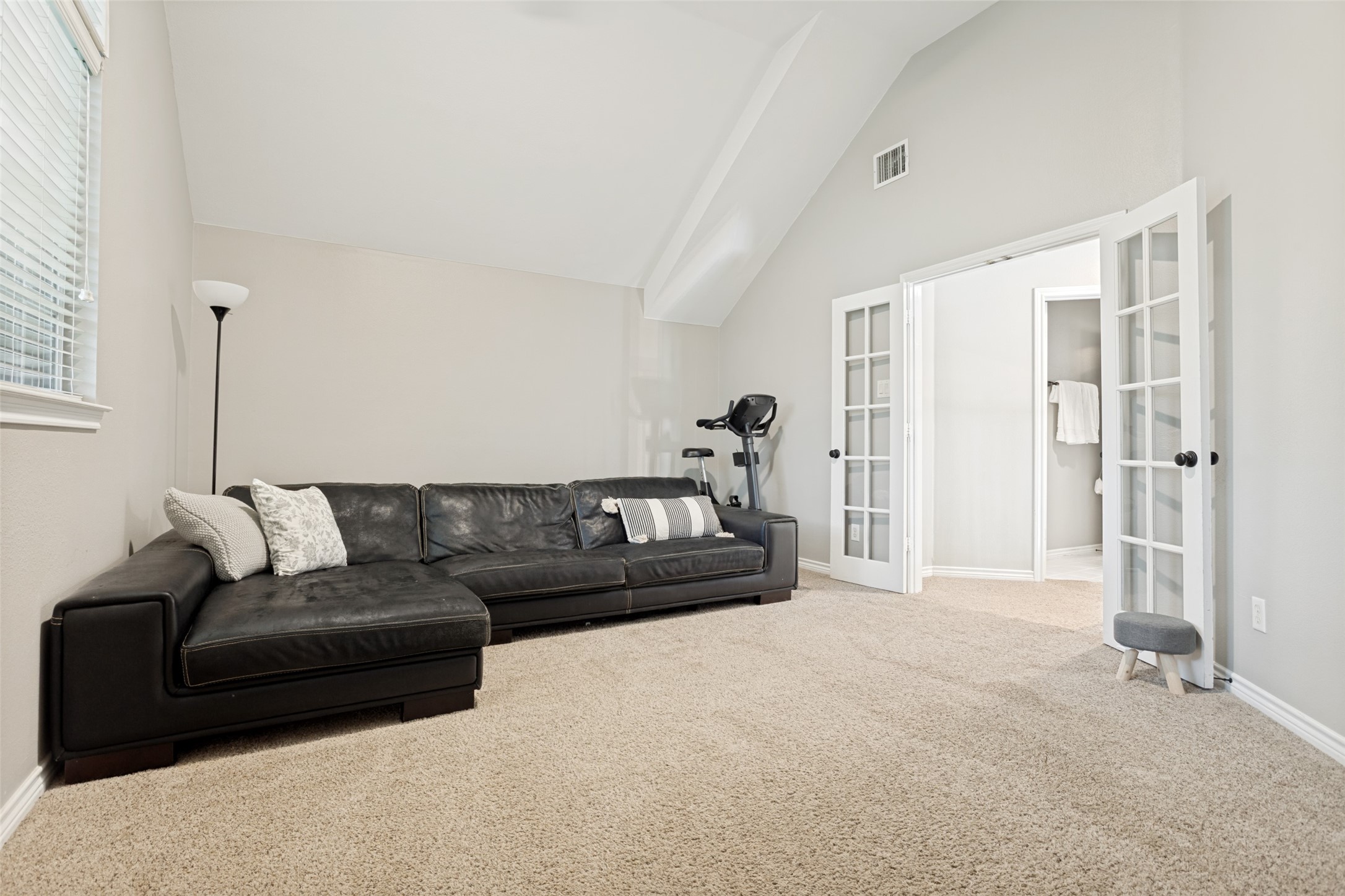 2900 Greenview Drive