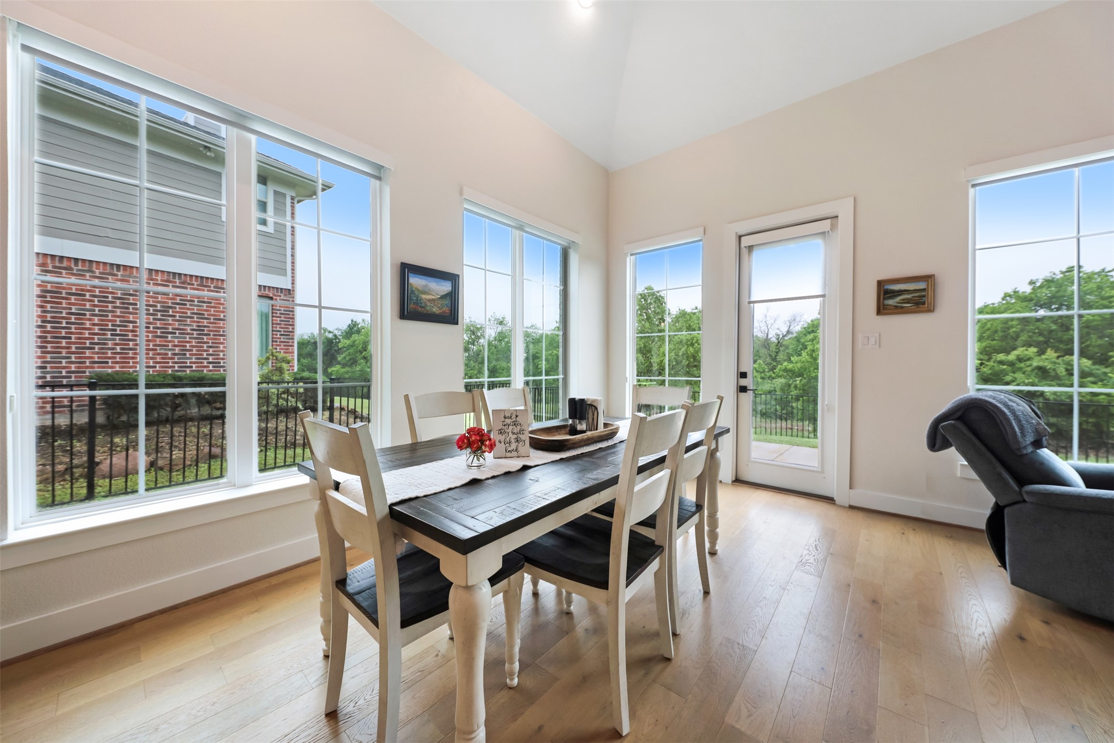 813 Dogwood Trail