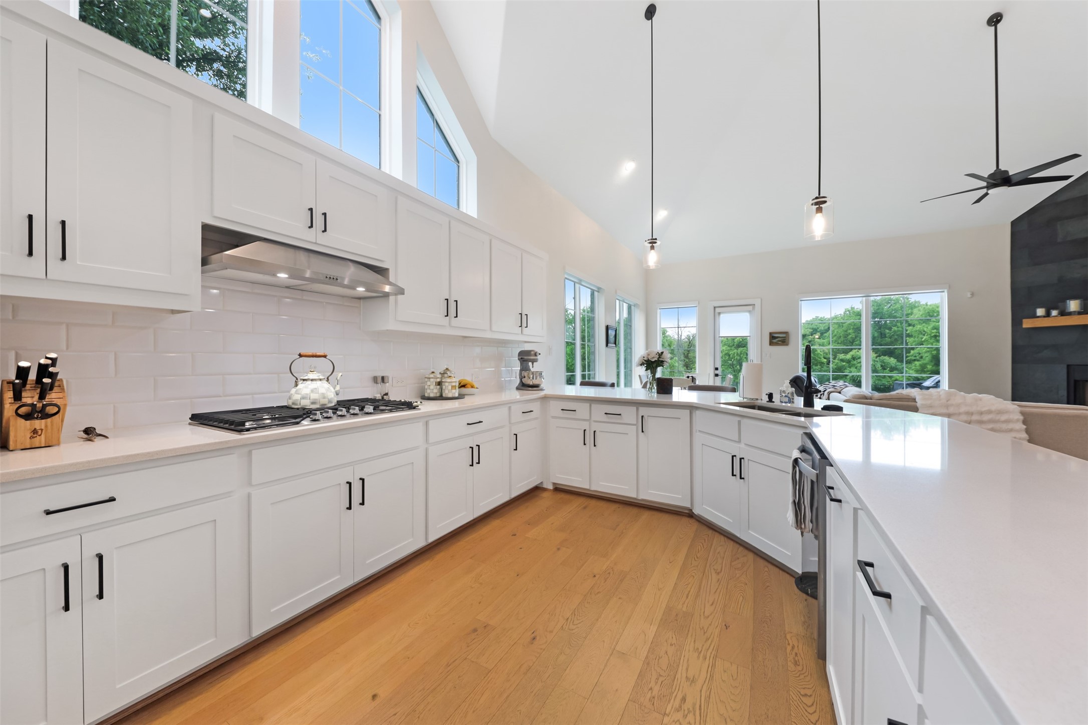 813 Dogwood Trail
