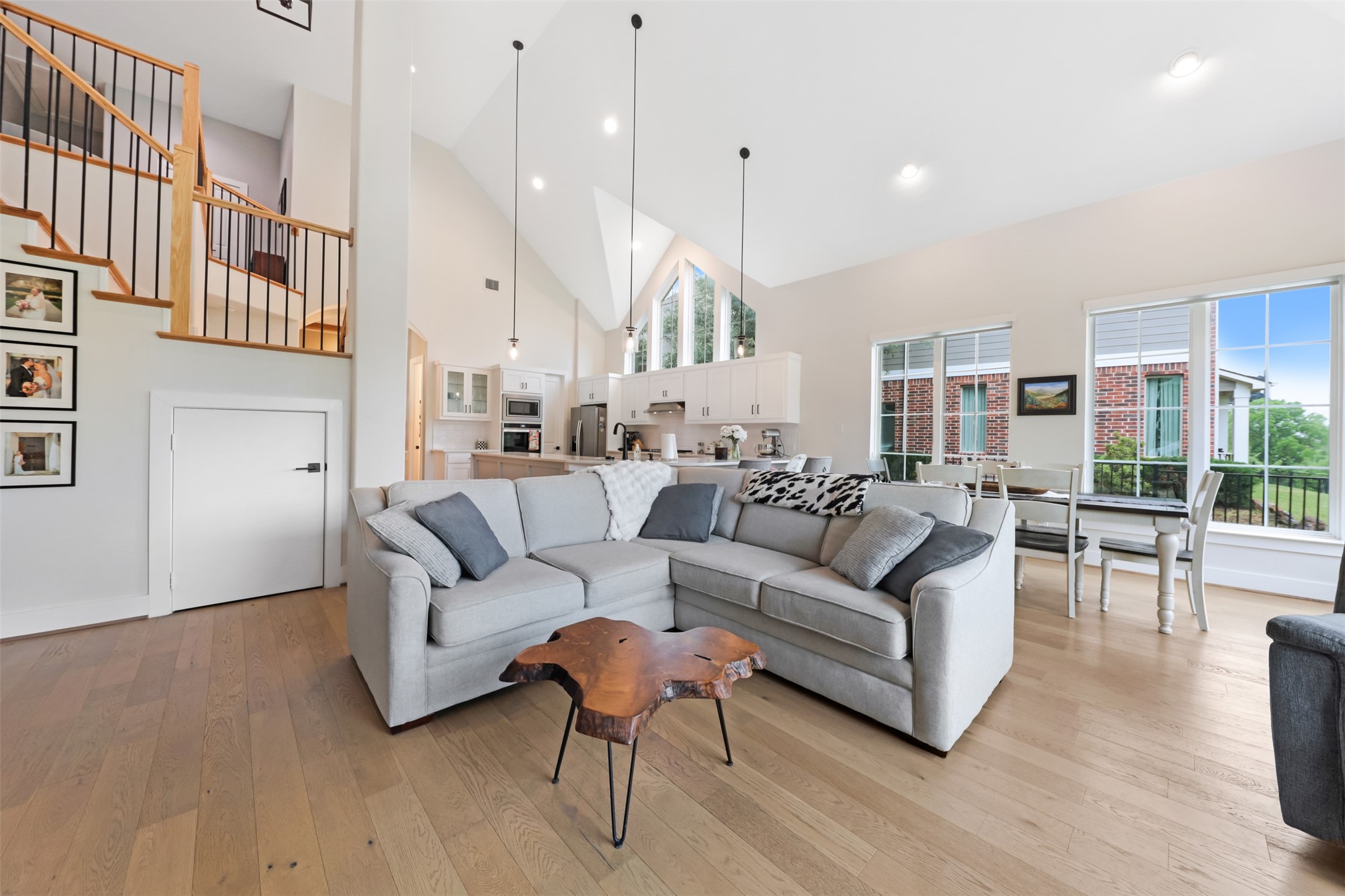 813 Dogwood Trail