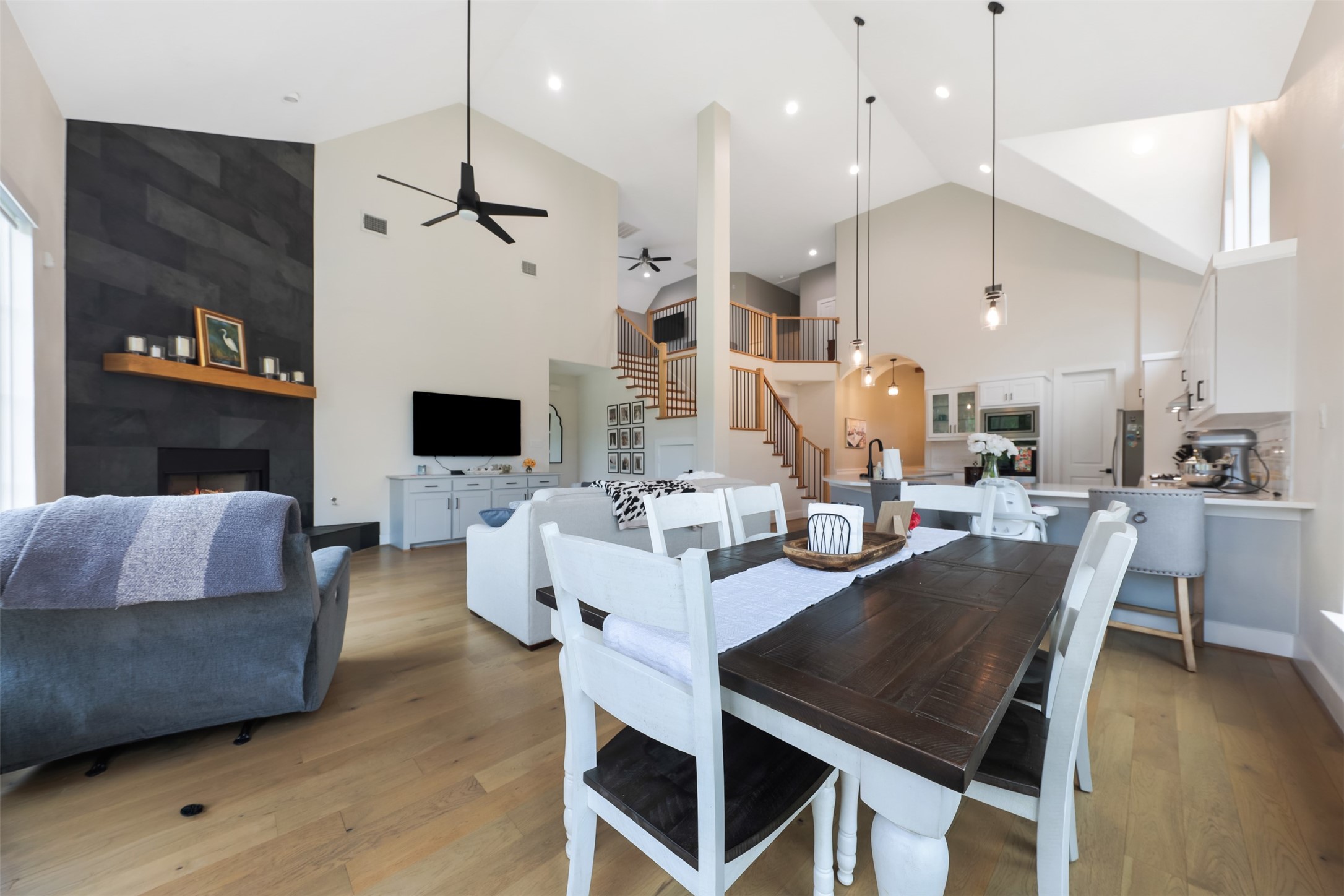 813 Dogwood Trail
