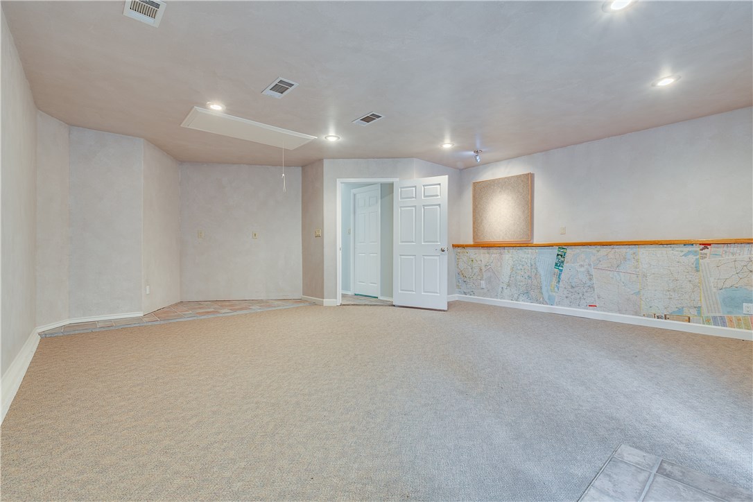 7125 Northpointe Drive
