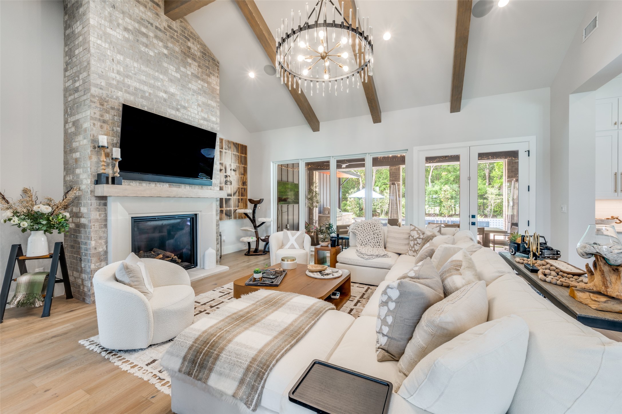 1459 Sunset Point Drive