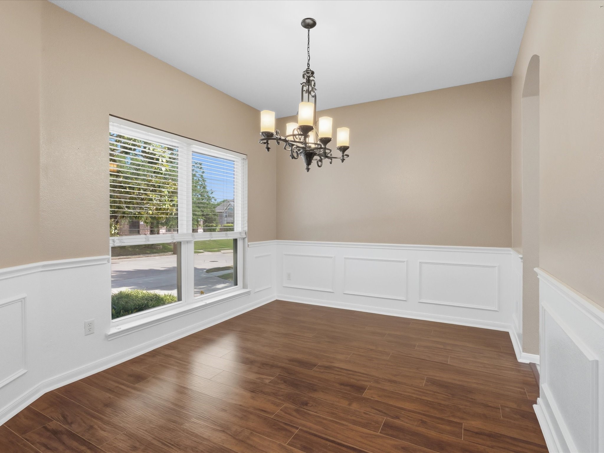 2878 Ridgedale Drive