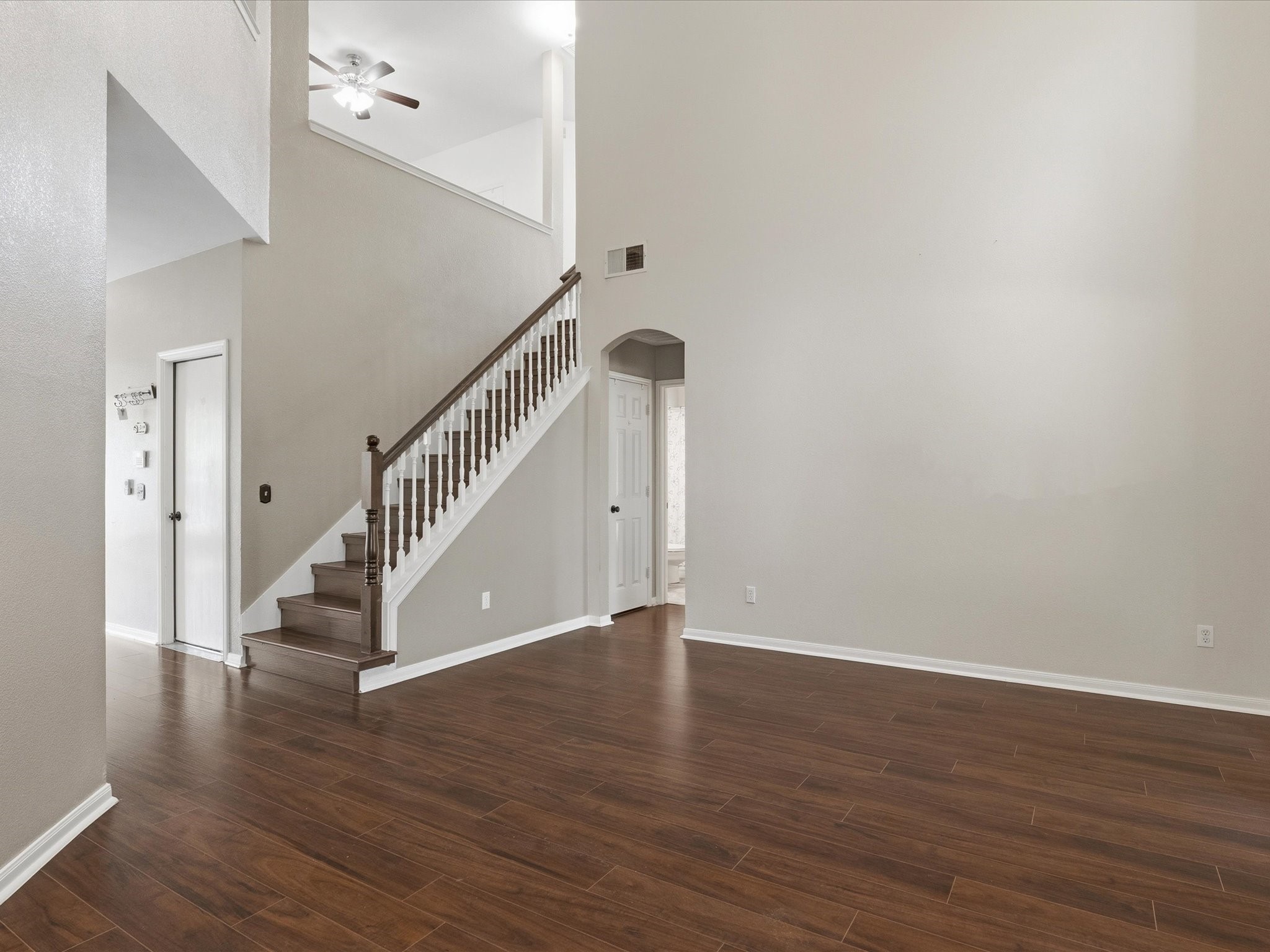 2878 Ridgedale Drive
