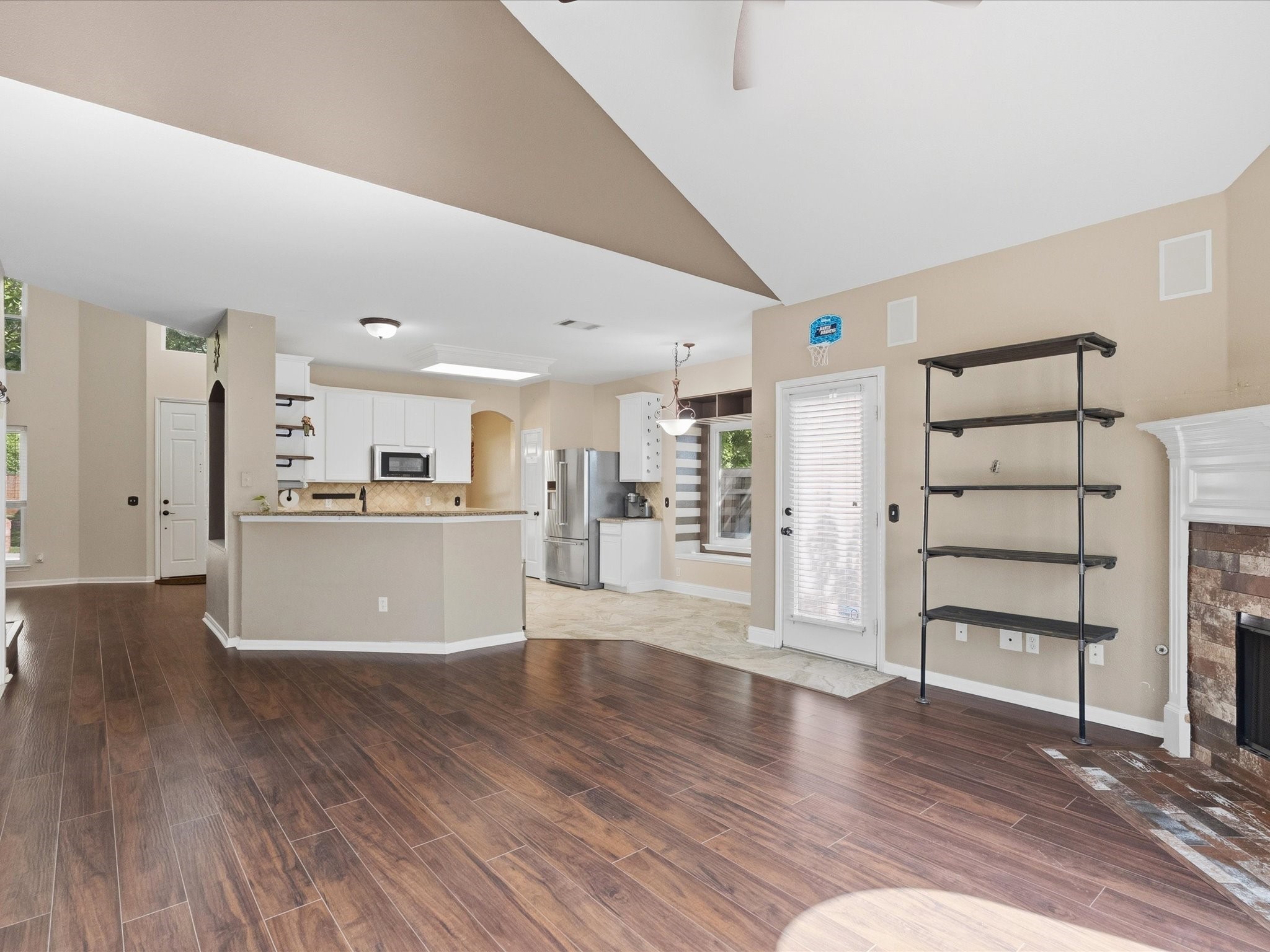 2878 Ridgedale Drive