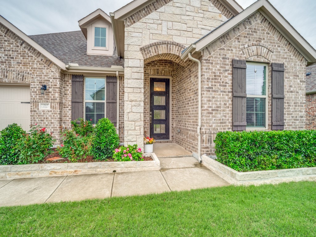 3717 Holley Ridge Way