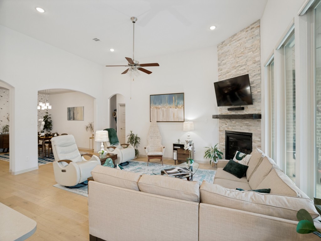 3717 Holley Ridge Way