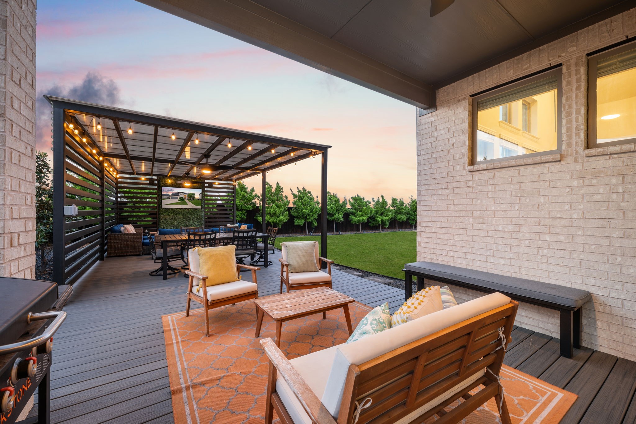 2576 Horsetail Road