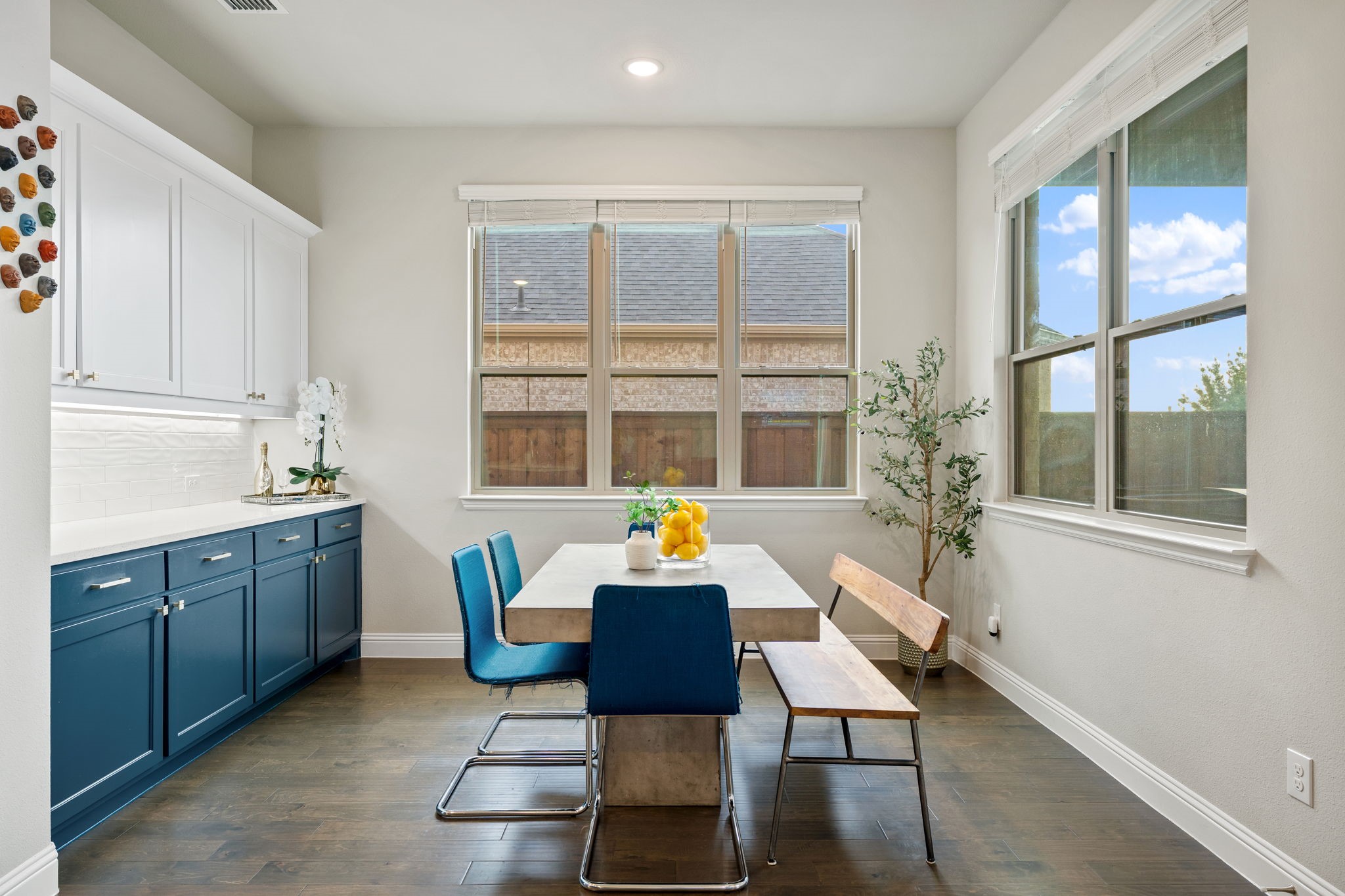 2576 Horsetail Road