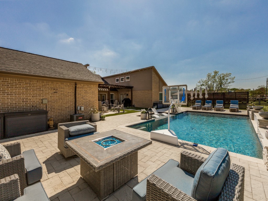 6707 Poco Drive