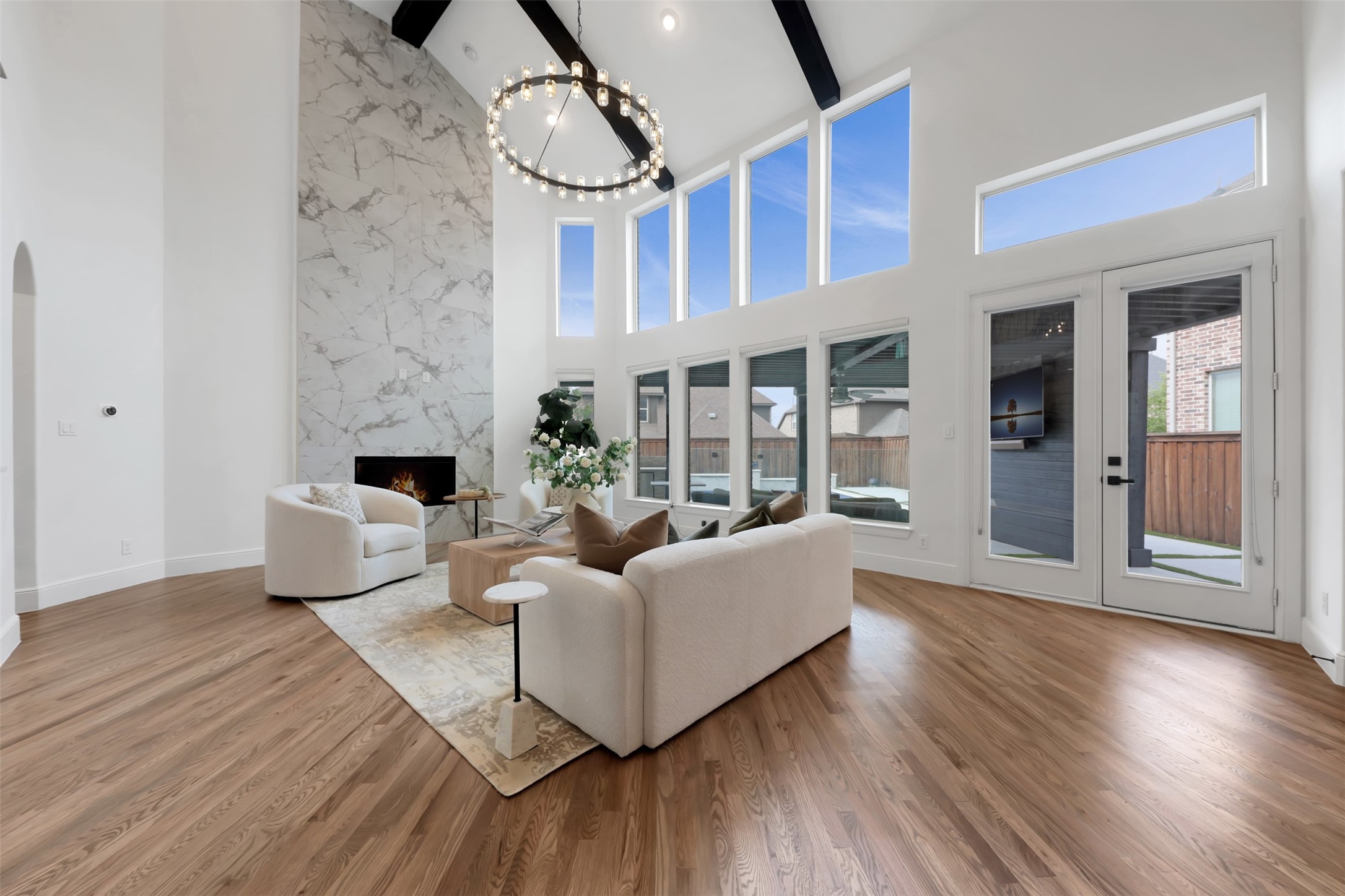2117 Hidalgo Lane