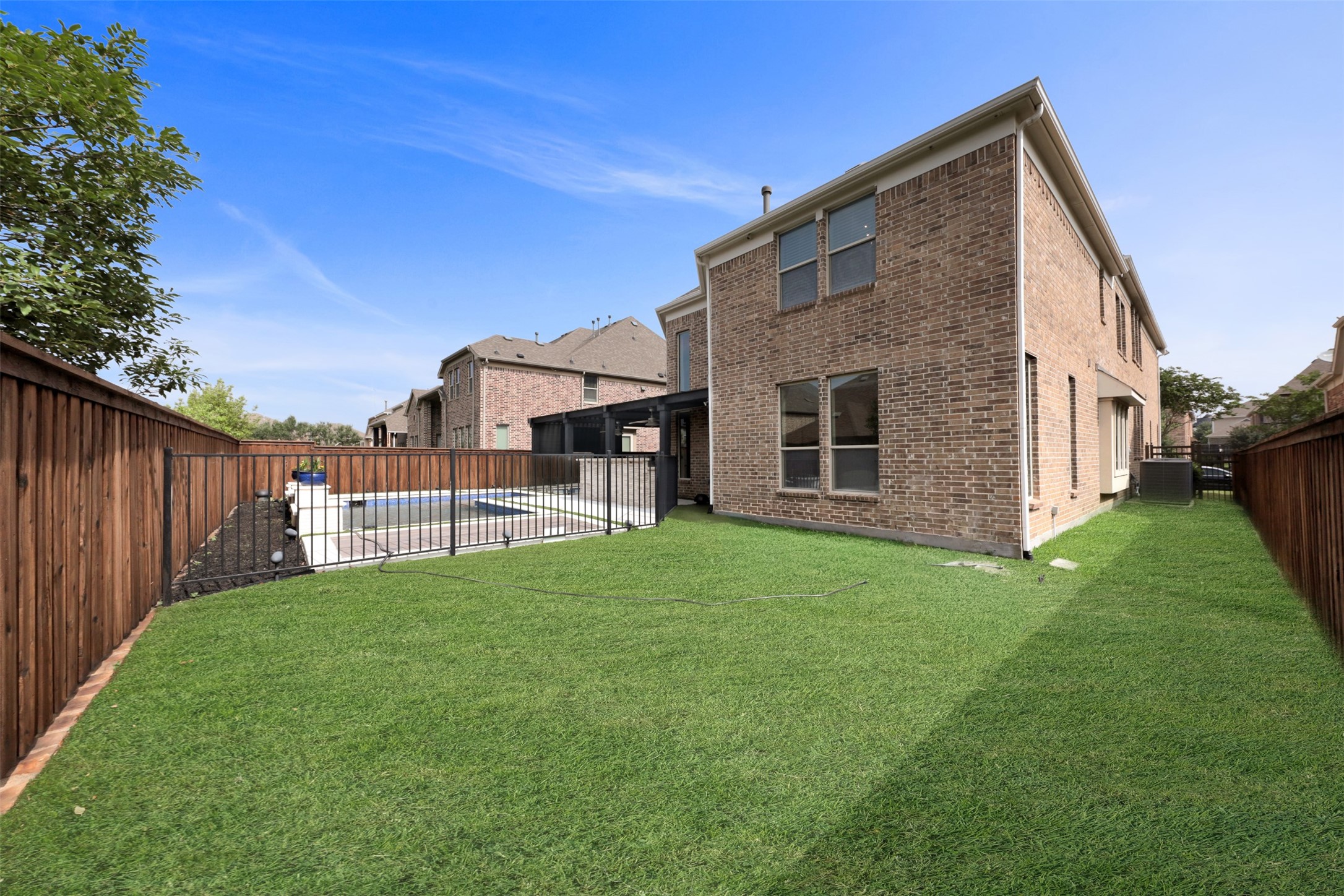 2117 Hidalgo Lane