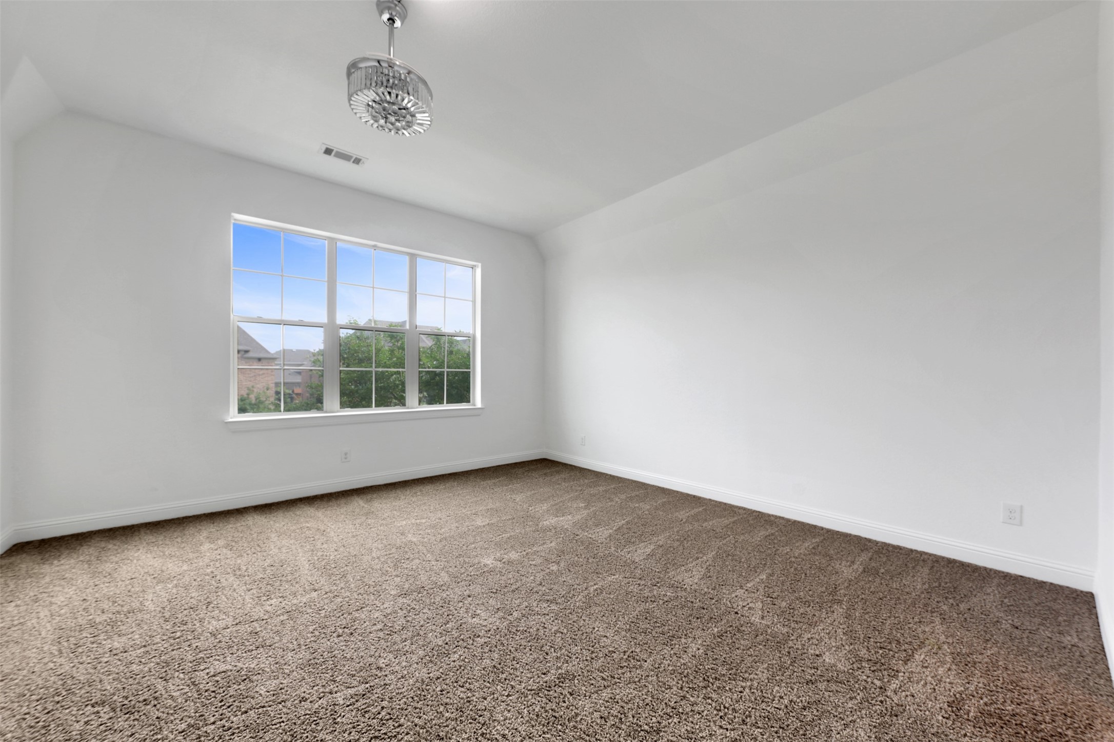 2117 Hidalgo Lane