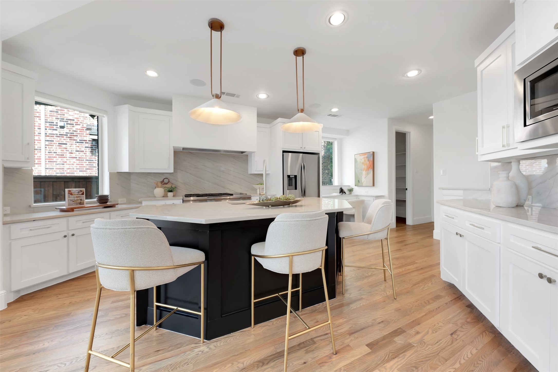 2117 Hidalgo Lane