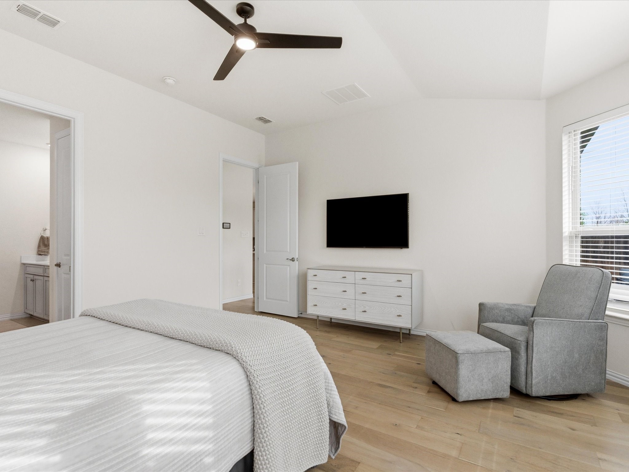 4816 Tahoe Trail