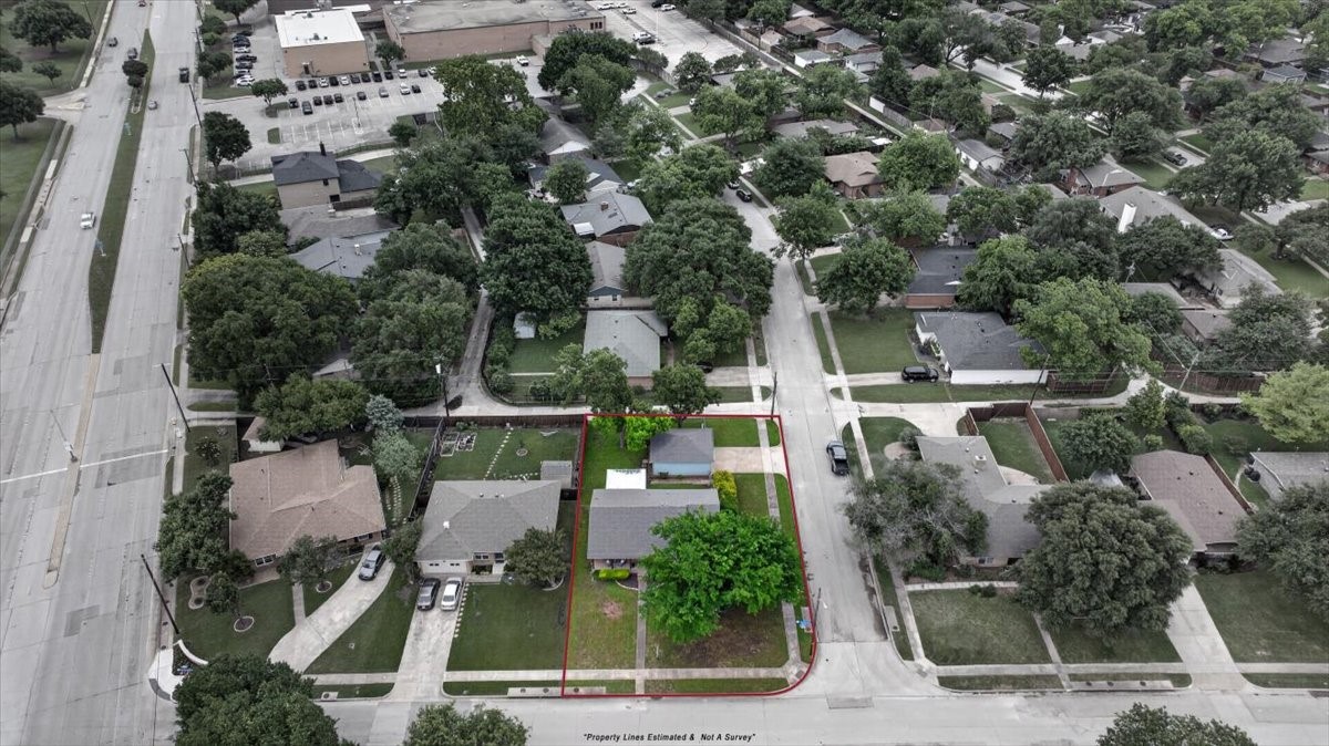 105 S Weatherred Drive