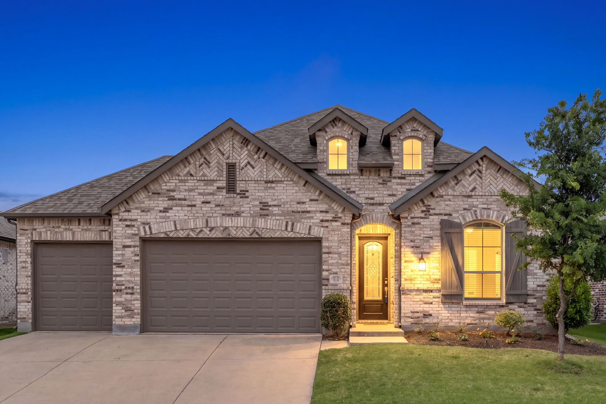 902 Pelican Drive