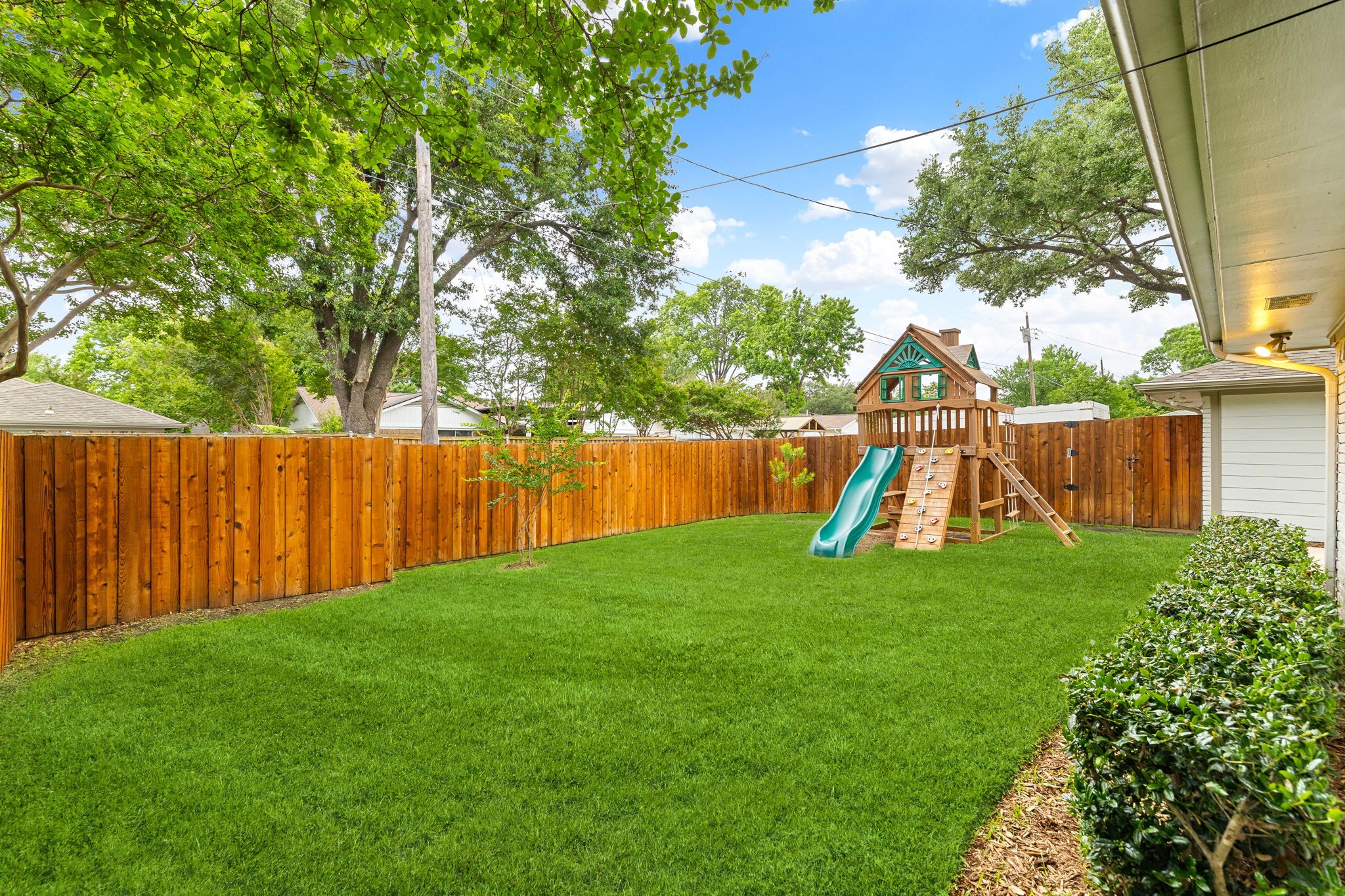 317 Woodcrest Drive