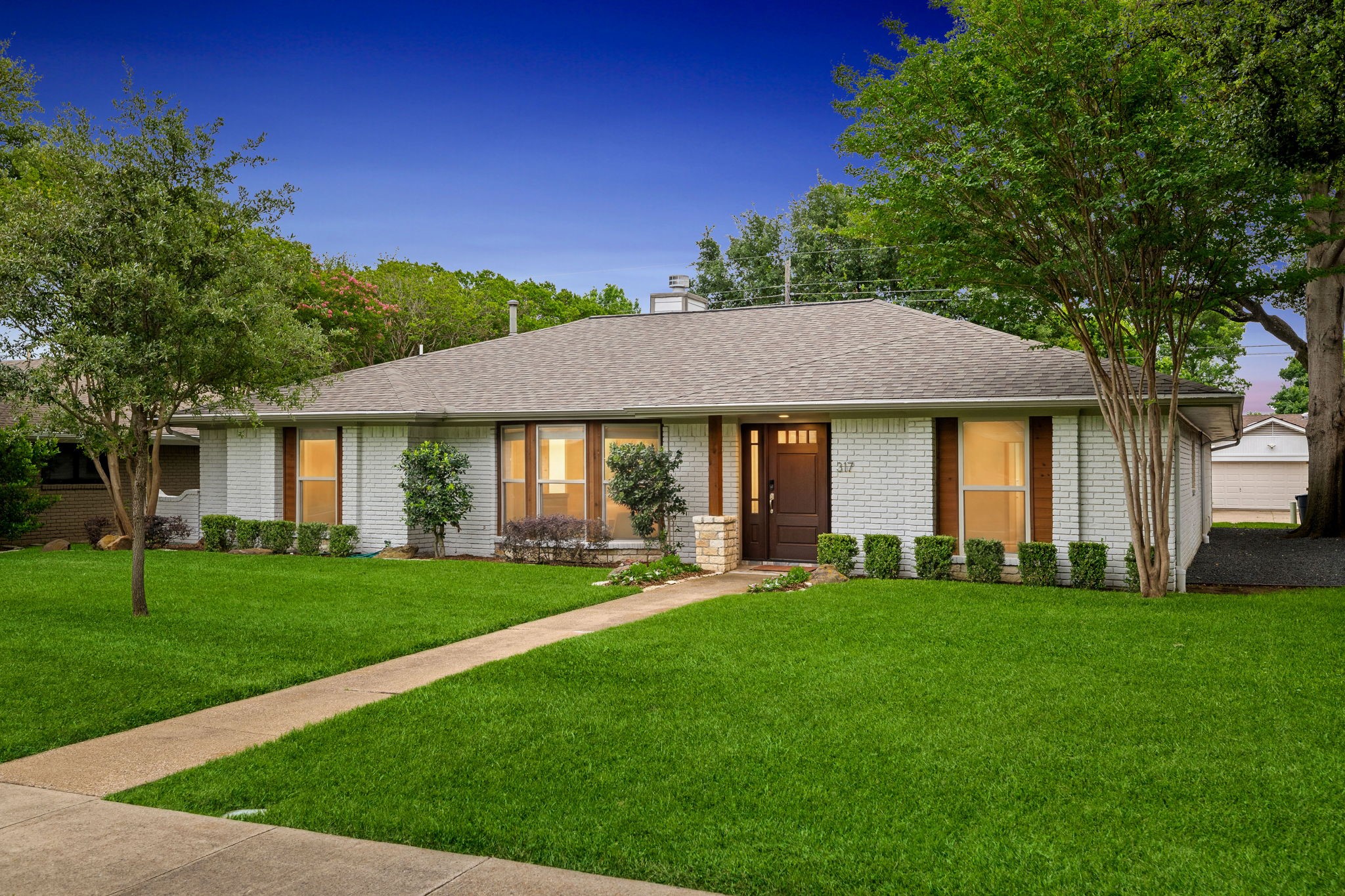 317 Woodcrest Drive