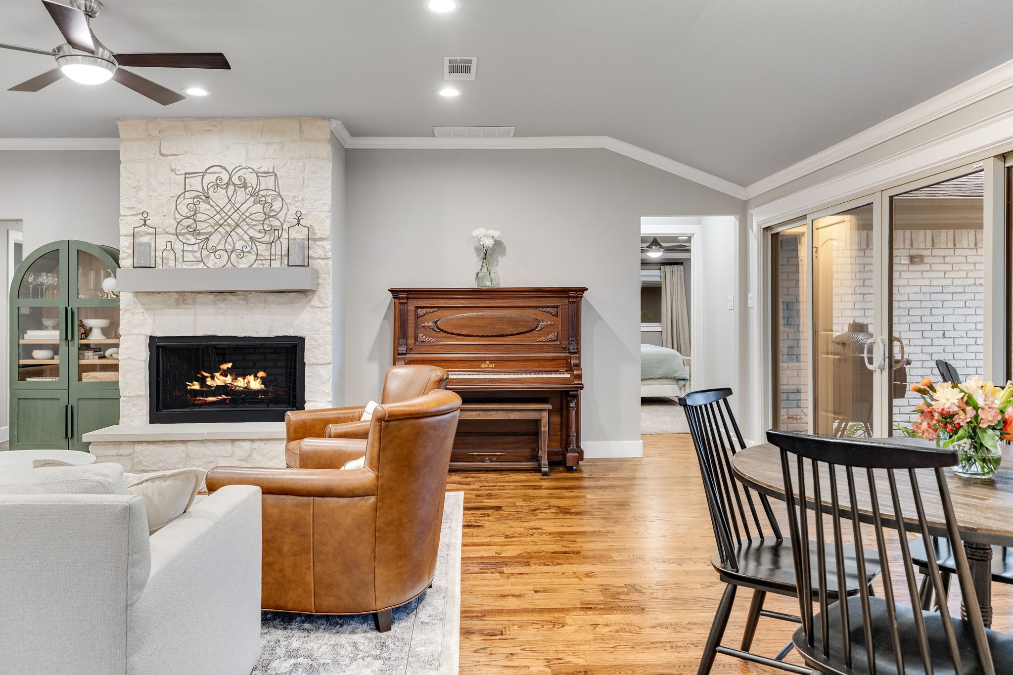 317 Woodcrest Drive
