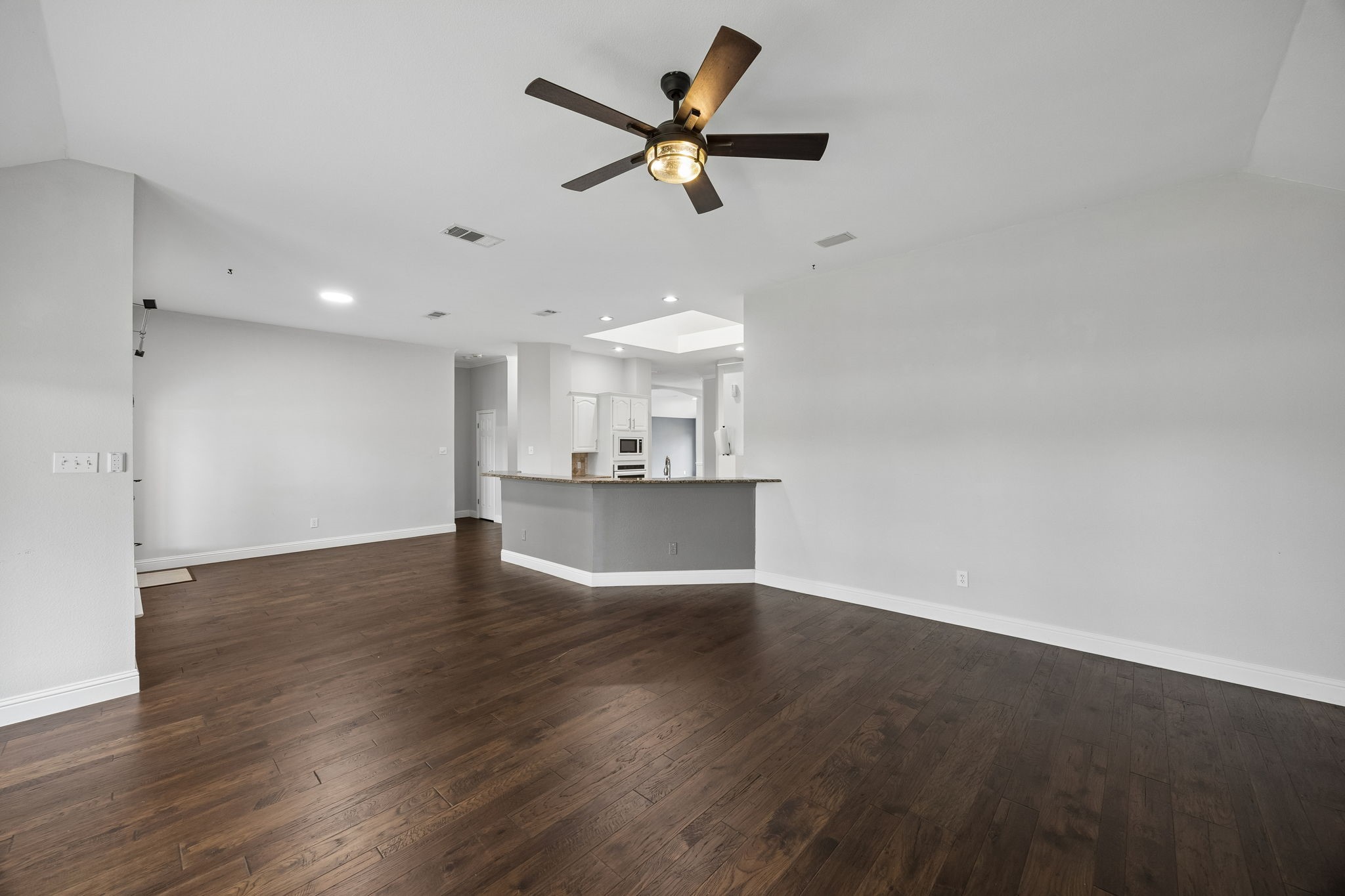 5010 Plantation Lane