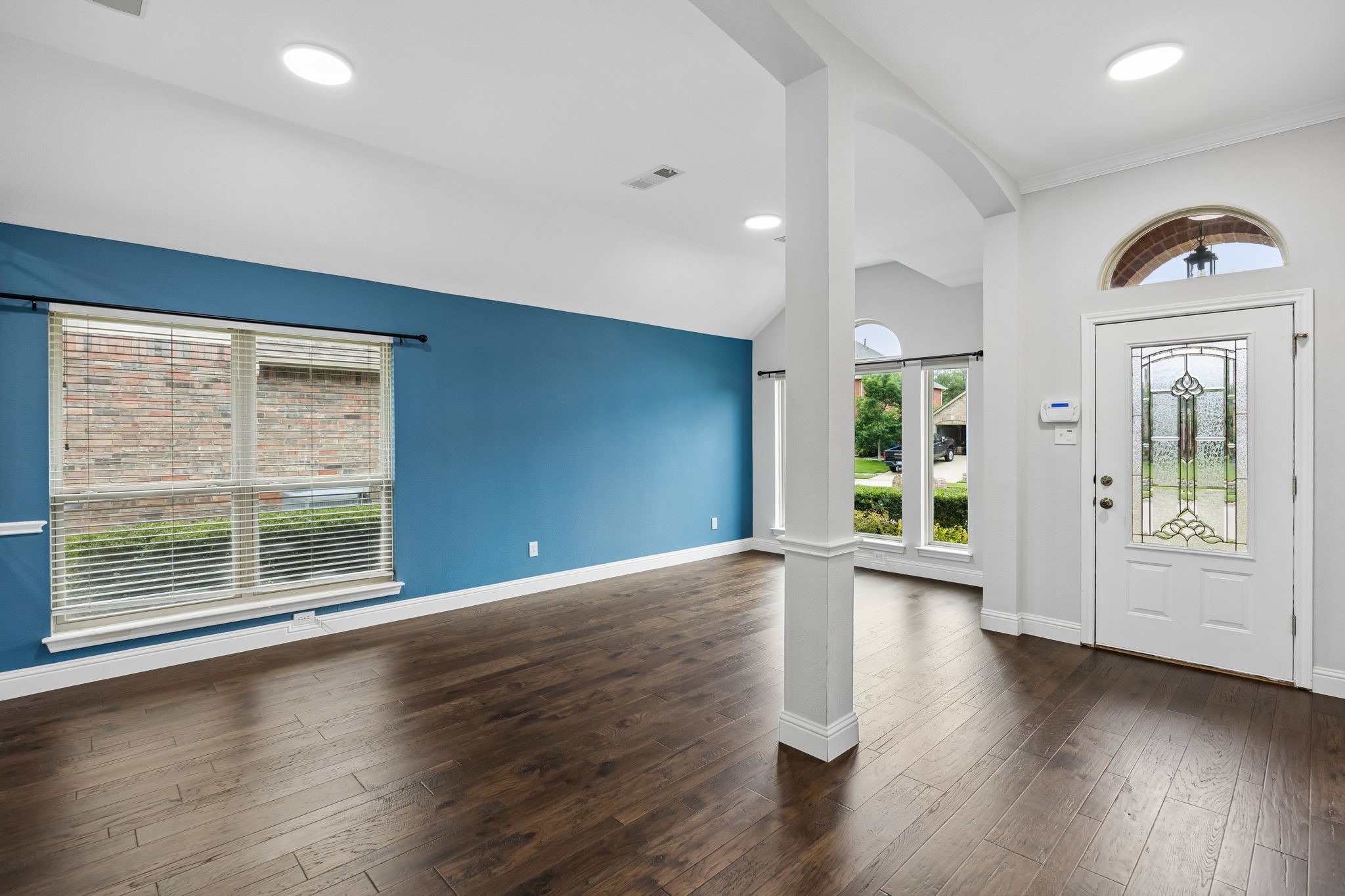 5010 Plantation Lane