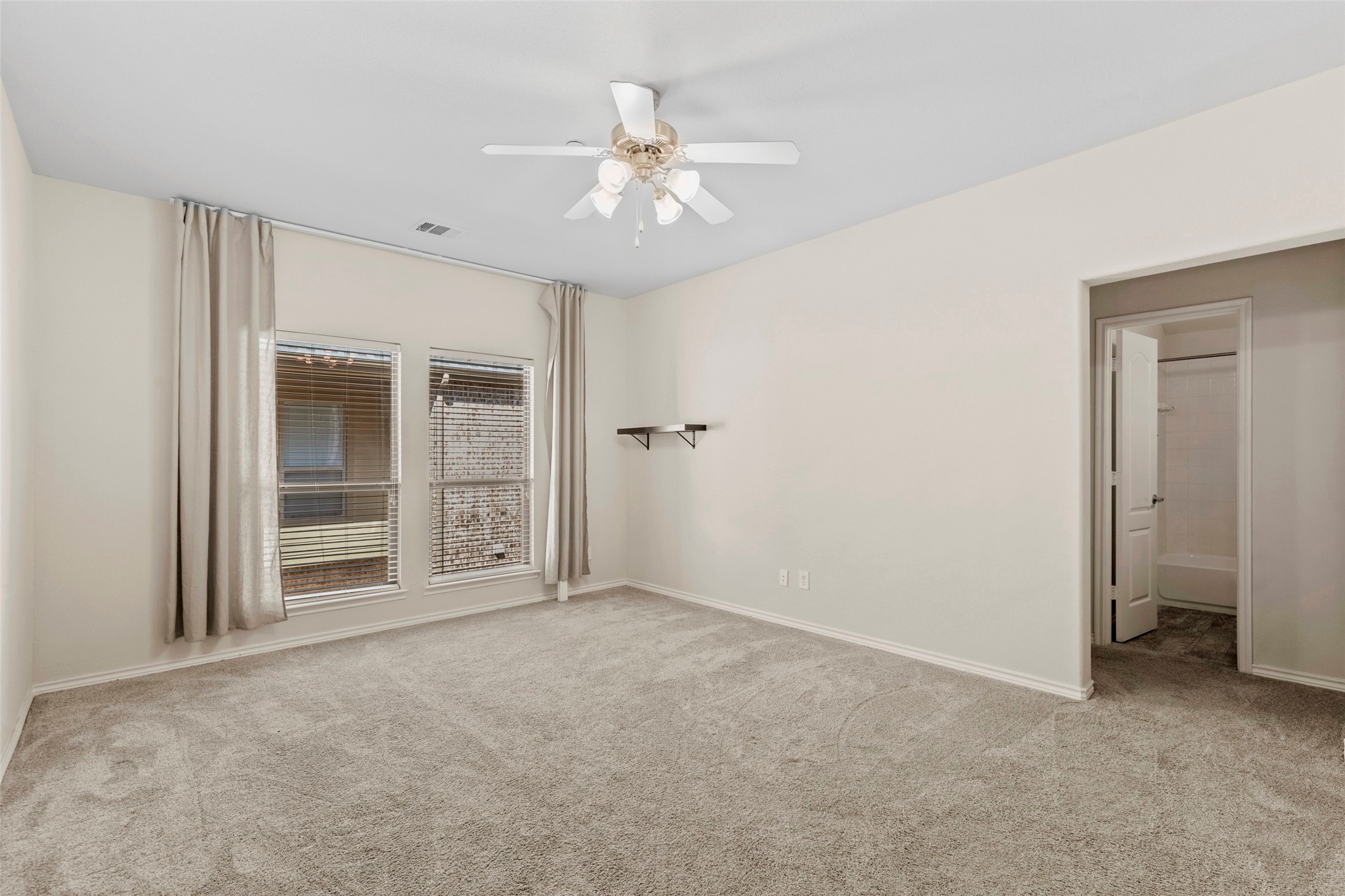 6736 Livorno Lane