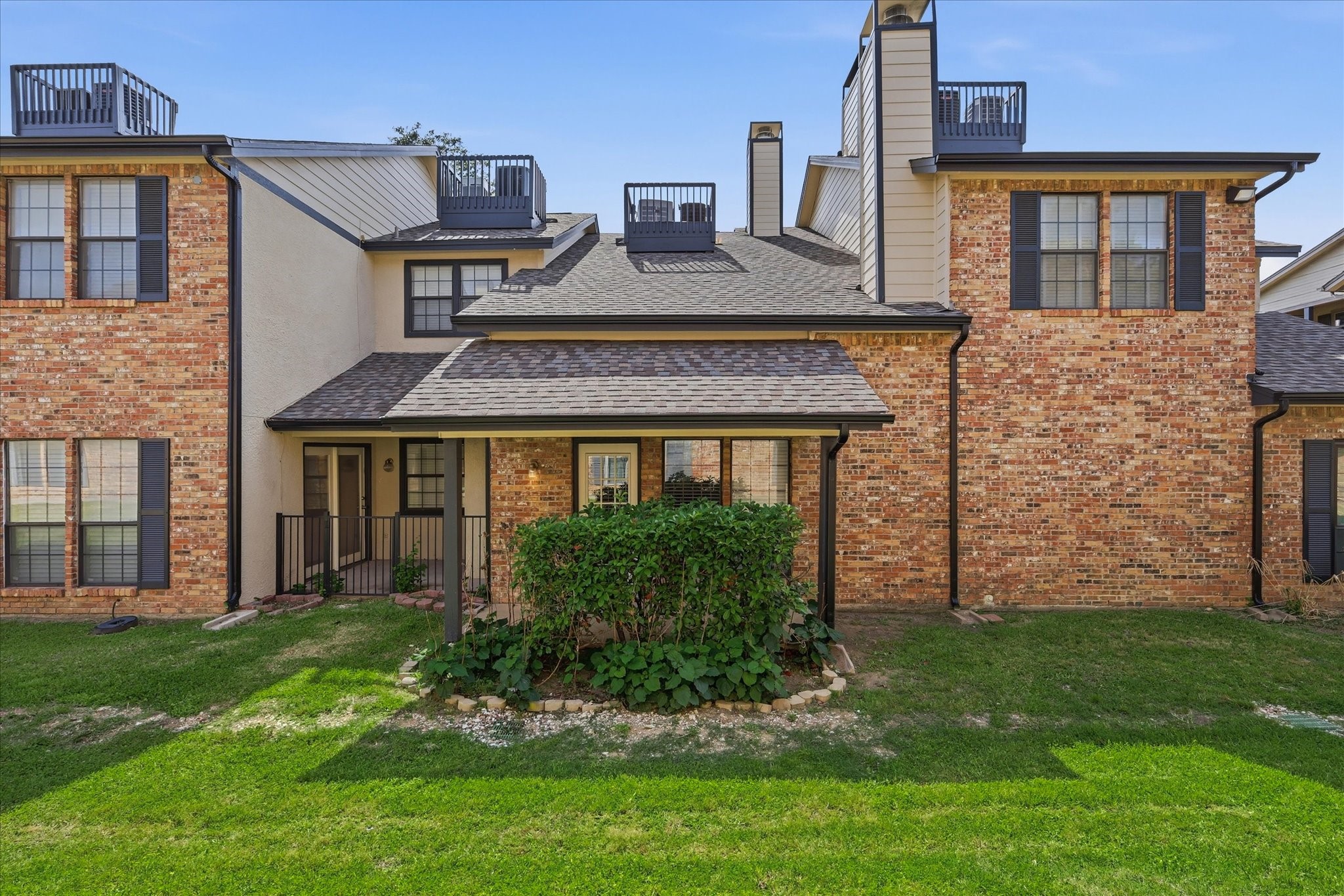 2835 Keller Springs Road 205