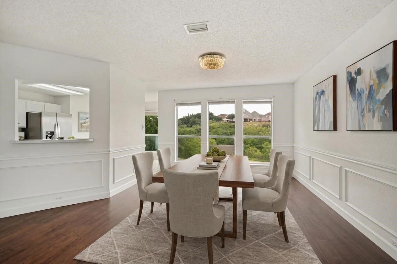 4615 Cherokee Path