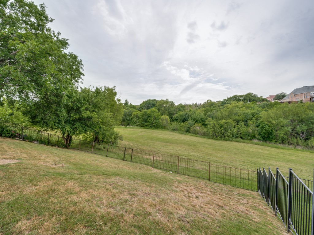 4615 Cherokee Path