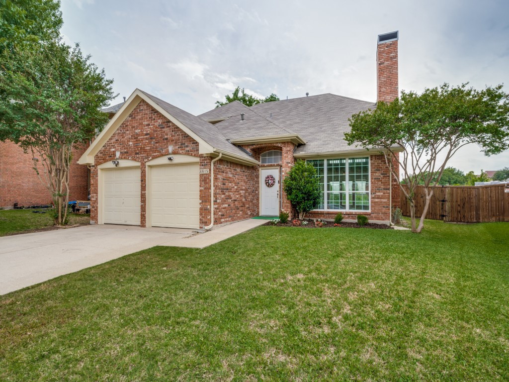 4615 Cherokee Path