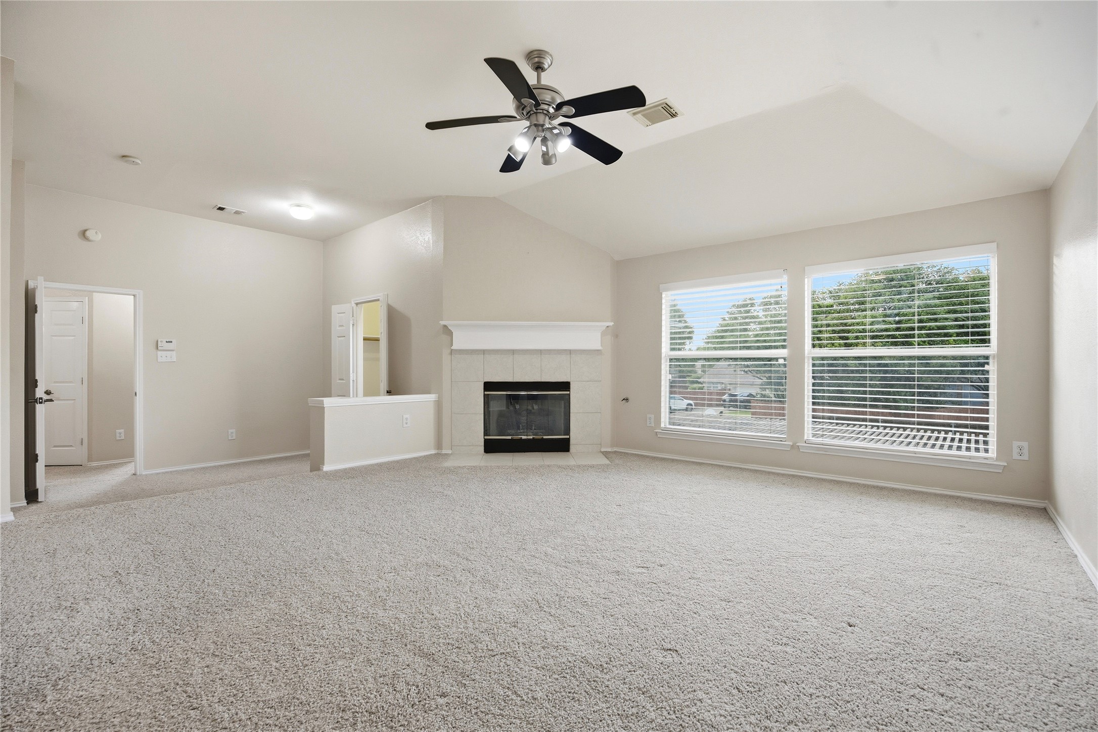 2453 Ravenhurst Drive