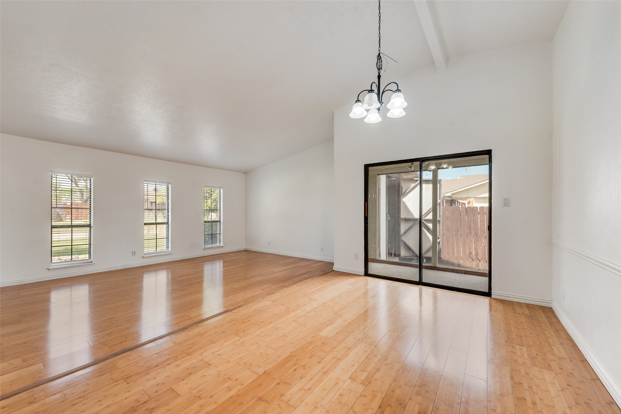 3316 John Muir Court