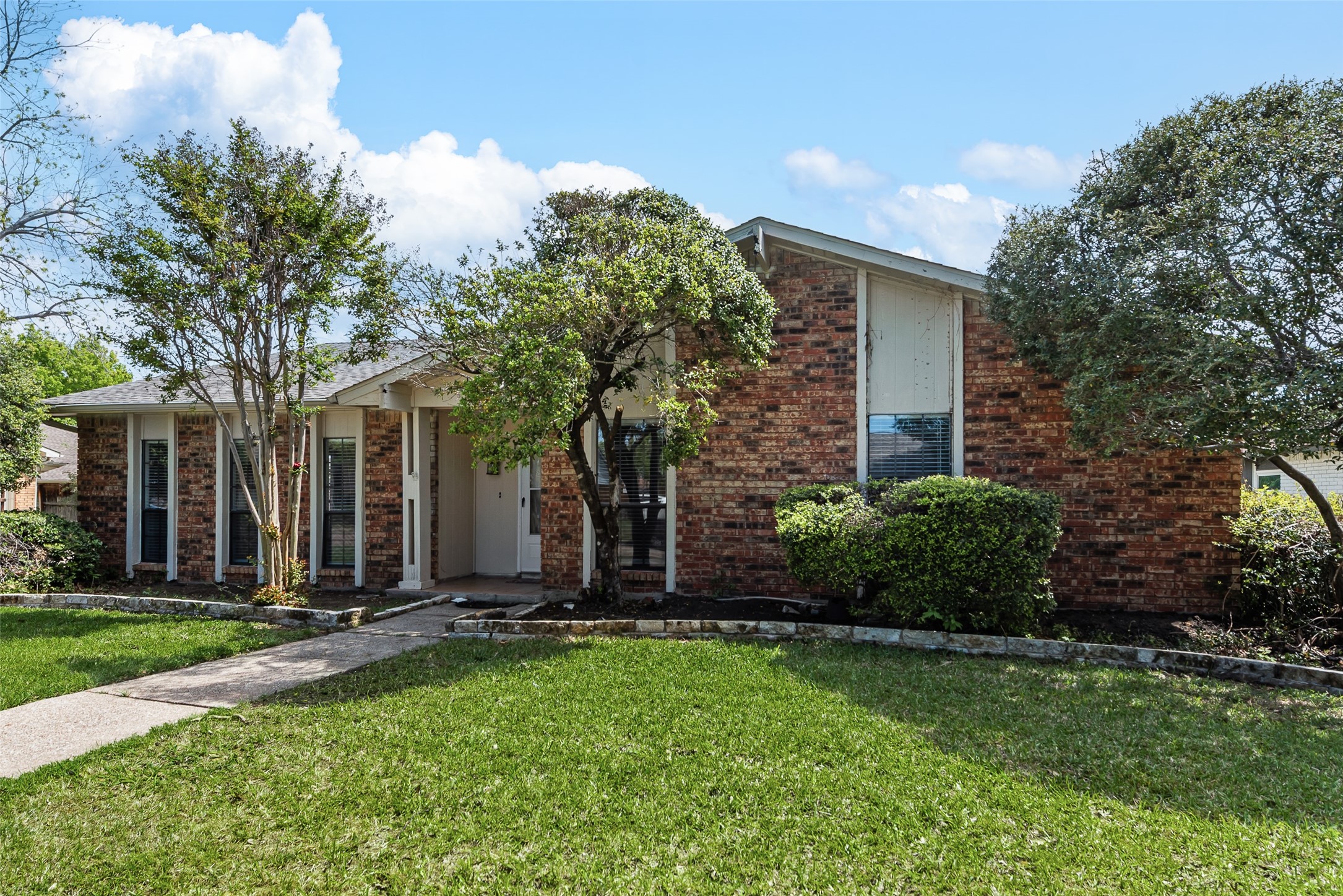 3316 John Muir Court