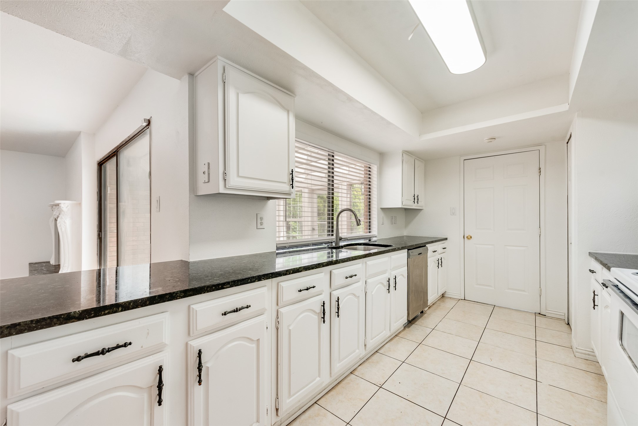 3316 John Muir Court