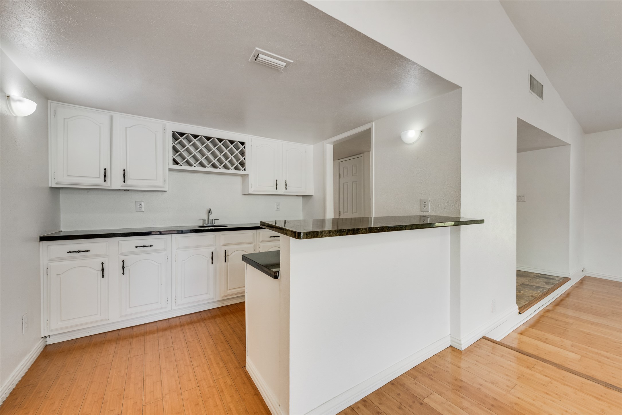 3316 John Muir Court