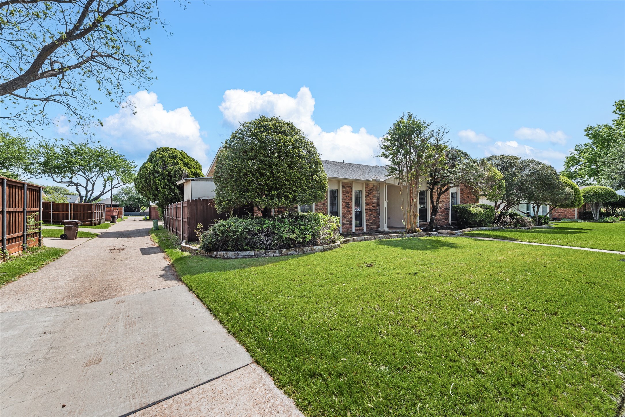 3316 John Muir Court